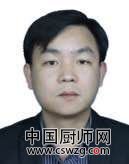 张定坤 