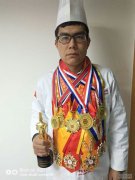 阿布来提·吐尔孙执行会长