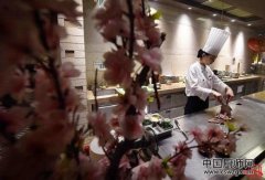 餐饮供给端再发力，中国餐饮业规模近4万亿元