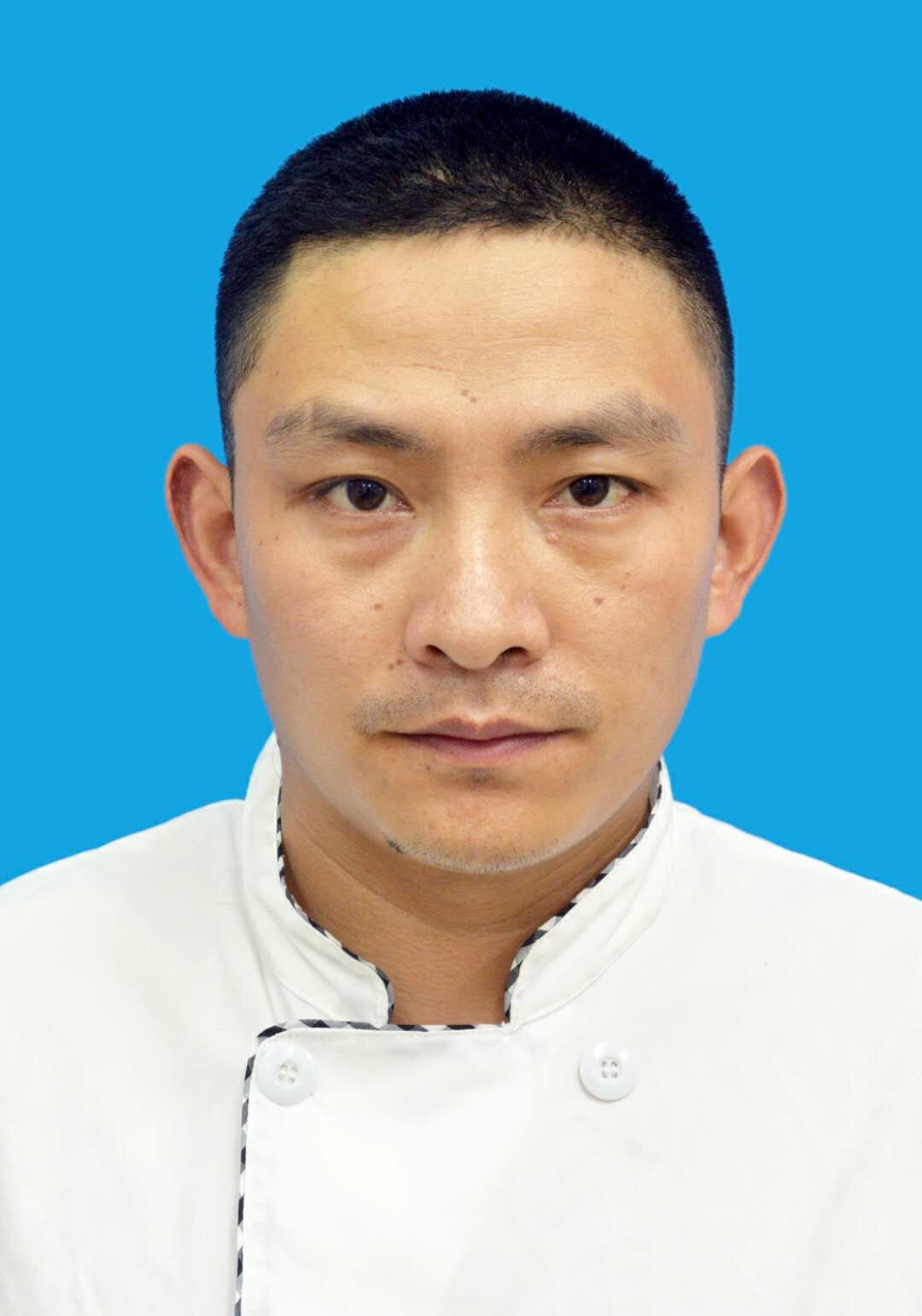 张金辉 