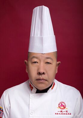 张广福 