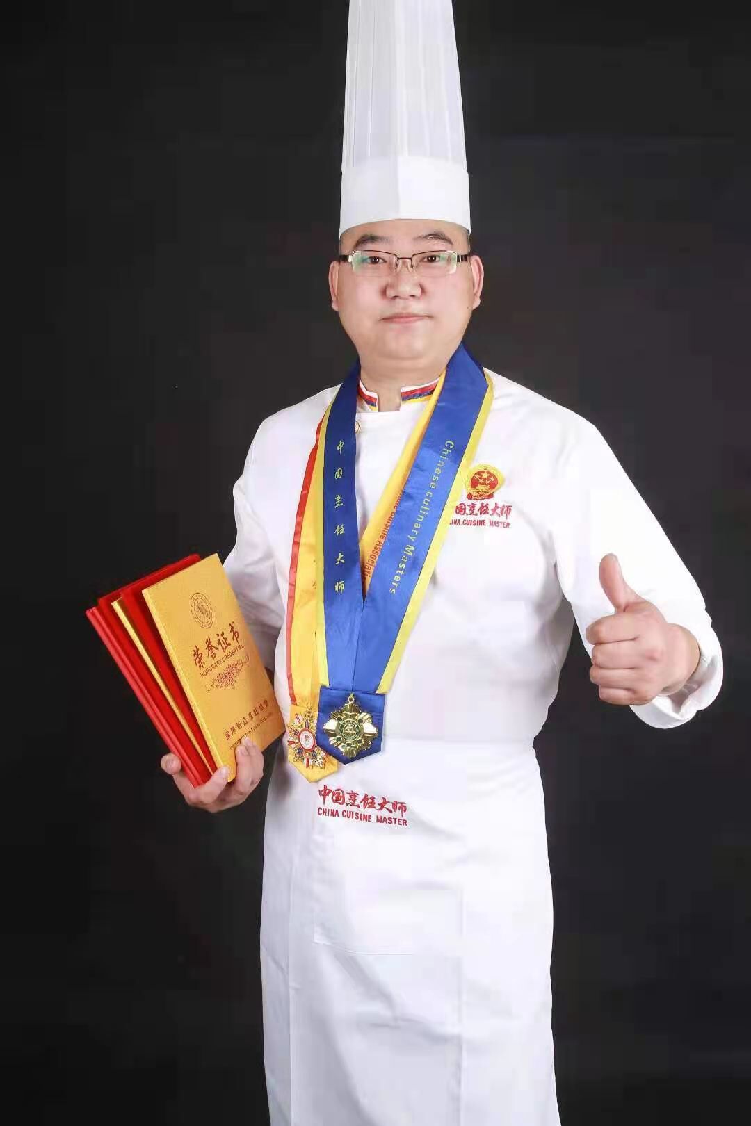 董书亮 