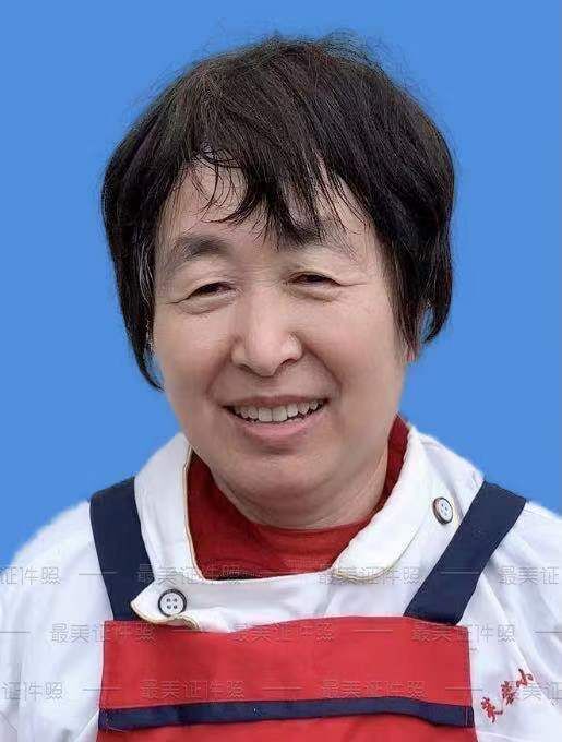 张海玲 