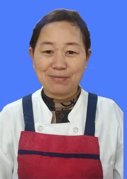 王艳娇 