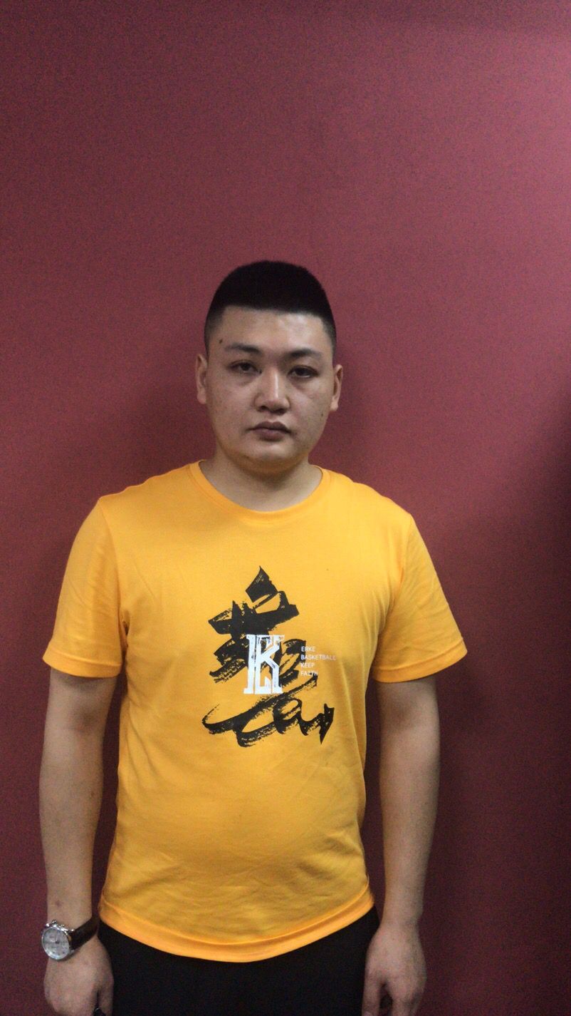 向勇刚 