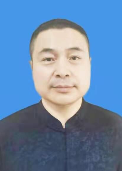 王遵博 