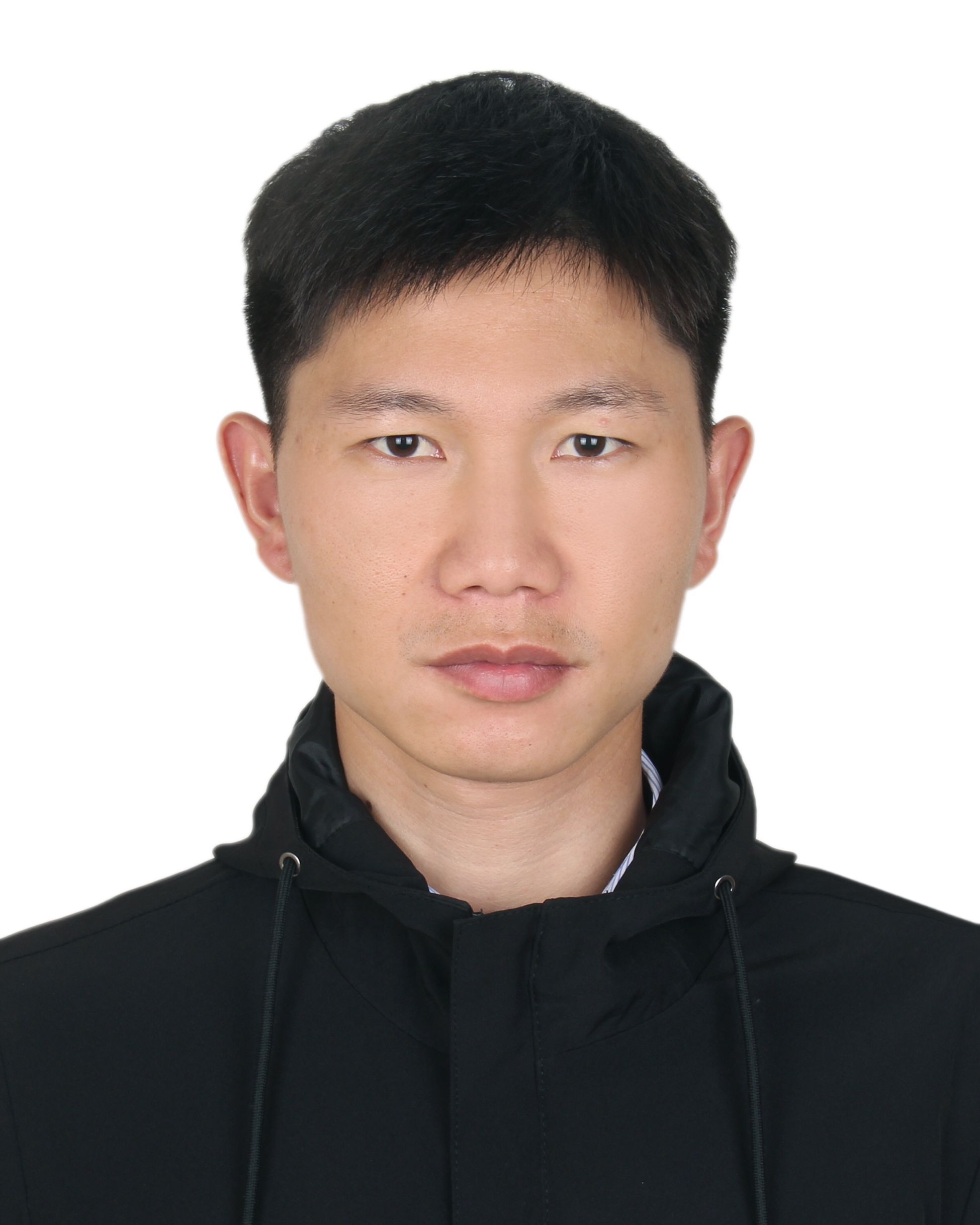 李亮华 