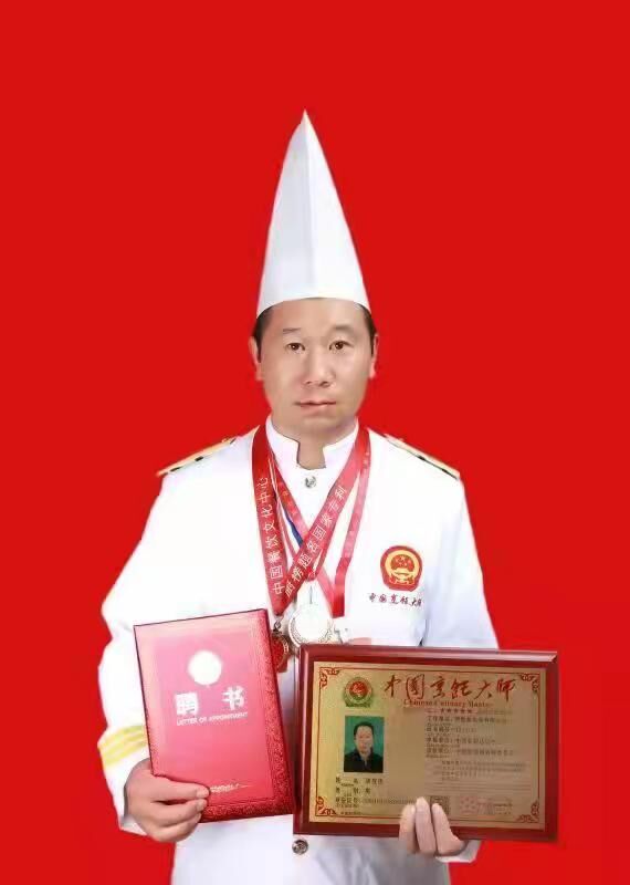 周应佐 