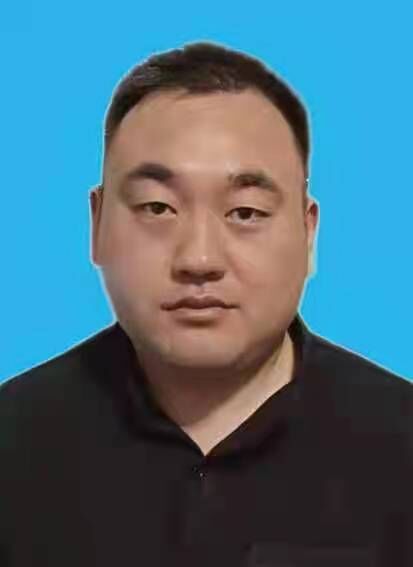 王瑞 