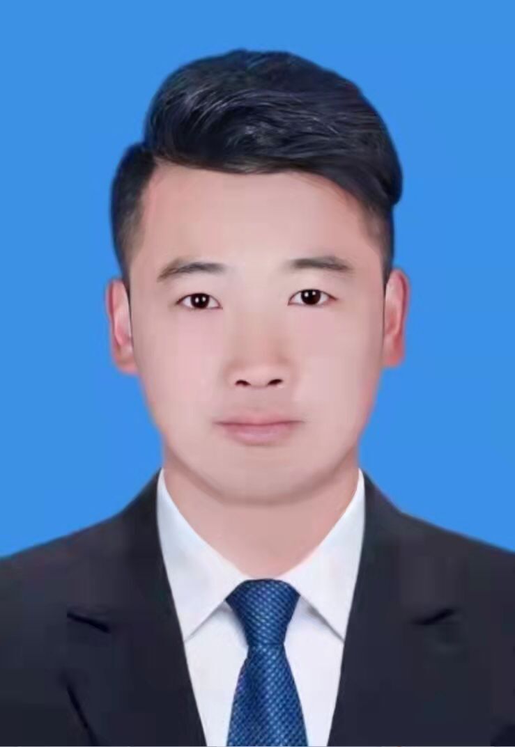甘伟球 
