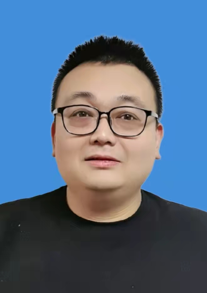 李帆 