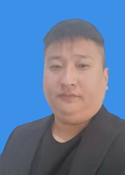 卢国成 