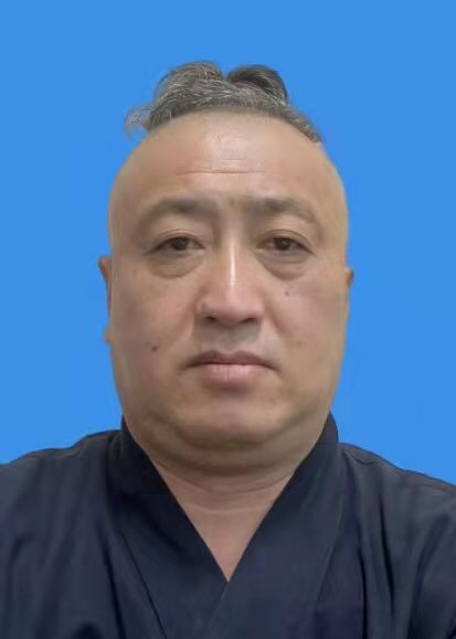 张剑秋 