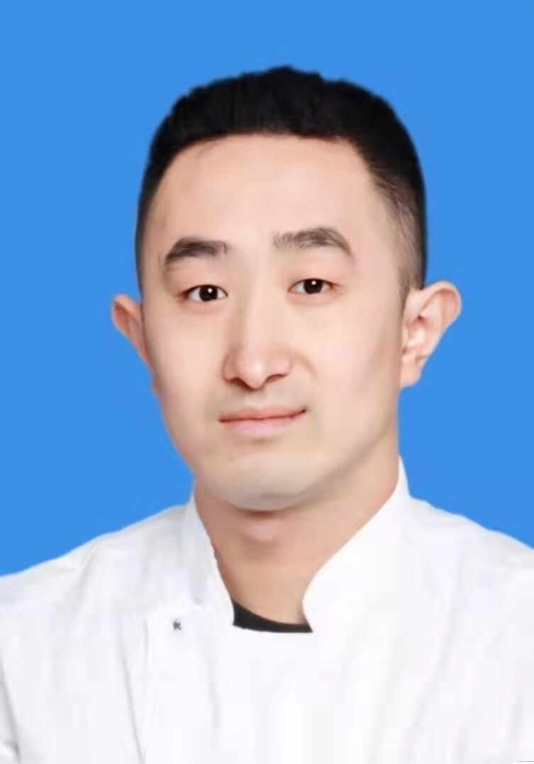 颜正梁 